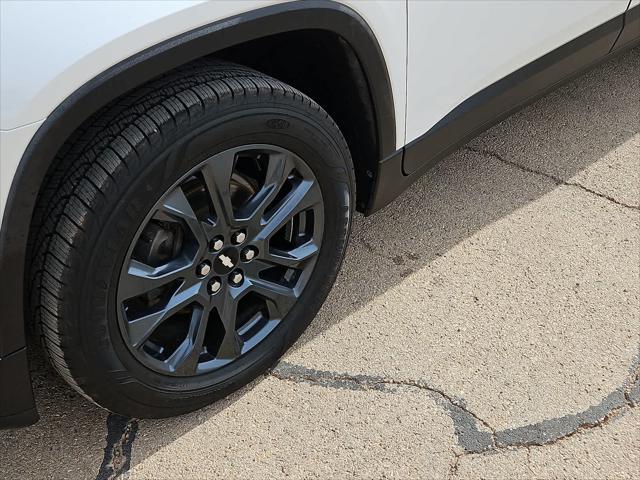 used 2020 Chevrolet Traverse car, priced at $24,234