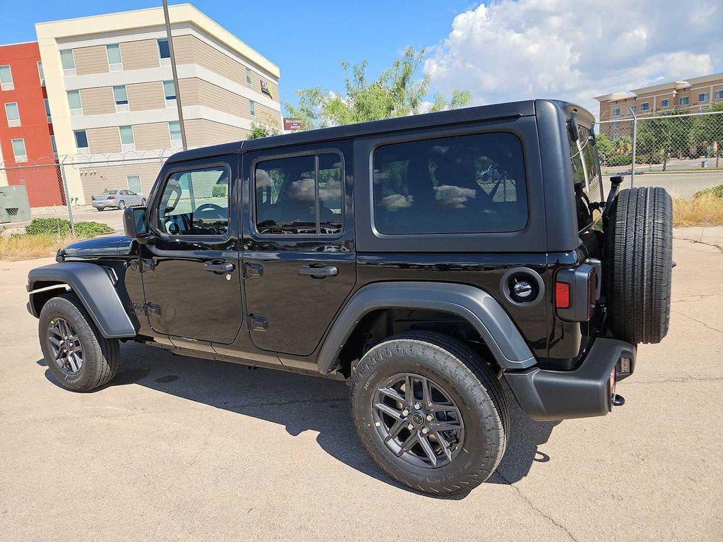 new 2025 Jeep Wrangler car, priced at $43,345