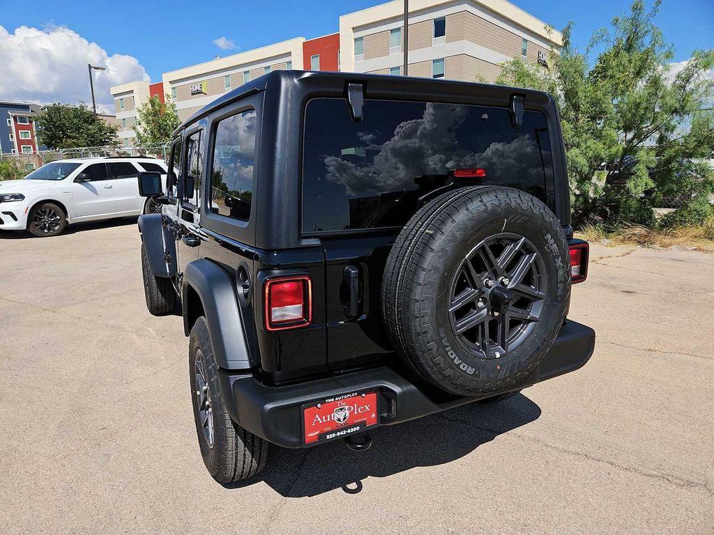 new 2025 Jeep Wrangler car, priced at $43,345