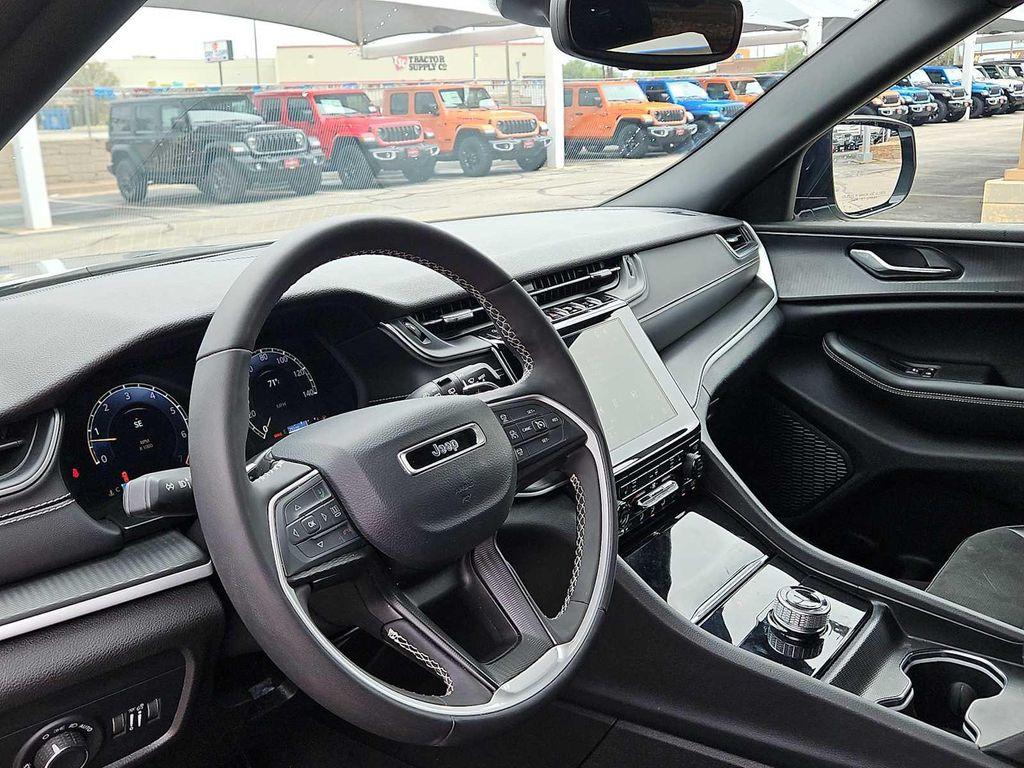 used 2024 Jeep Grand Cherokee L car, priced at $31,651