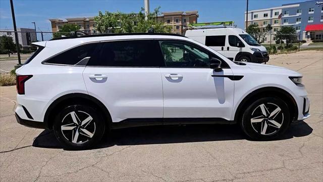 used 2022 Kia Sorento car, priced at $26,908