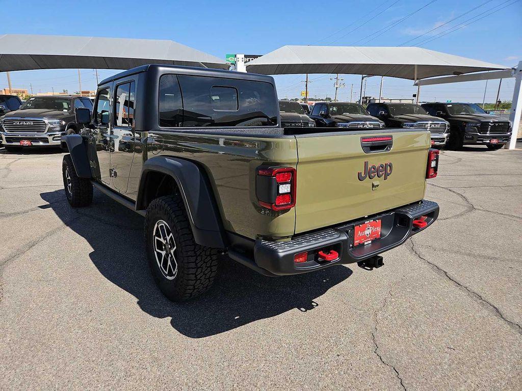 new 2025 Jeep Gladiator car, priced at $52,095