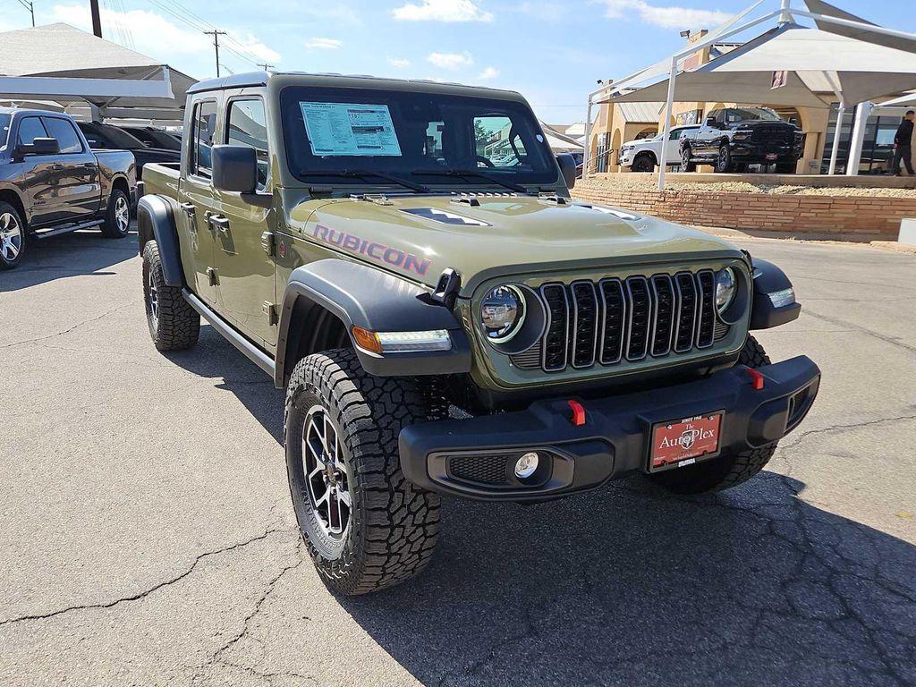 new 2025 Jeep Gladiator car, priced at $52,095