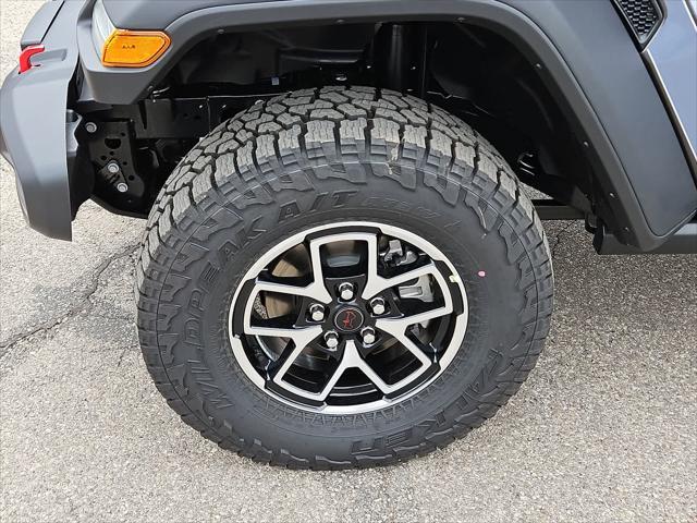 new 2024 Jeep Gladiator car, priced at $61,275