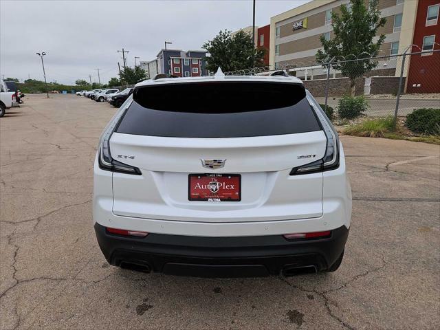 used 2021 Cadillac XT4 car, priced at $25,186