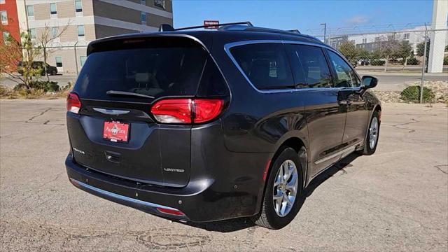 used 2020 Chrysler Pacifica car, priced at $21,999