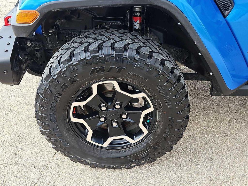 used 2022 Jeep Gladiator car, priced at $38,695