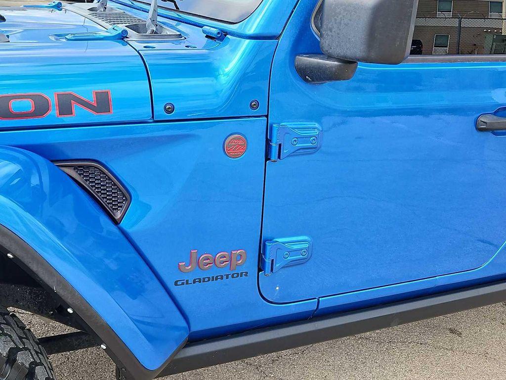 used 2022 Jeep Gladiator car, priced at $38,695