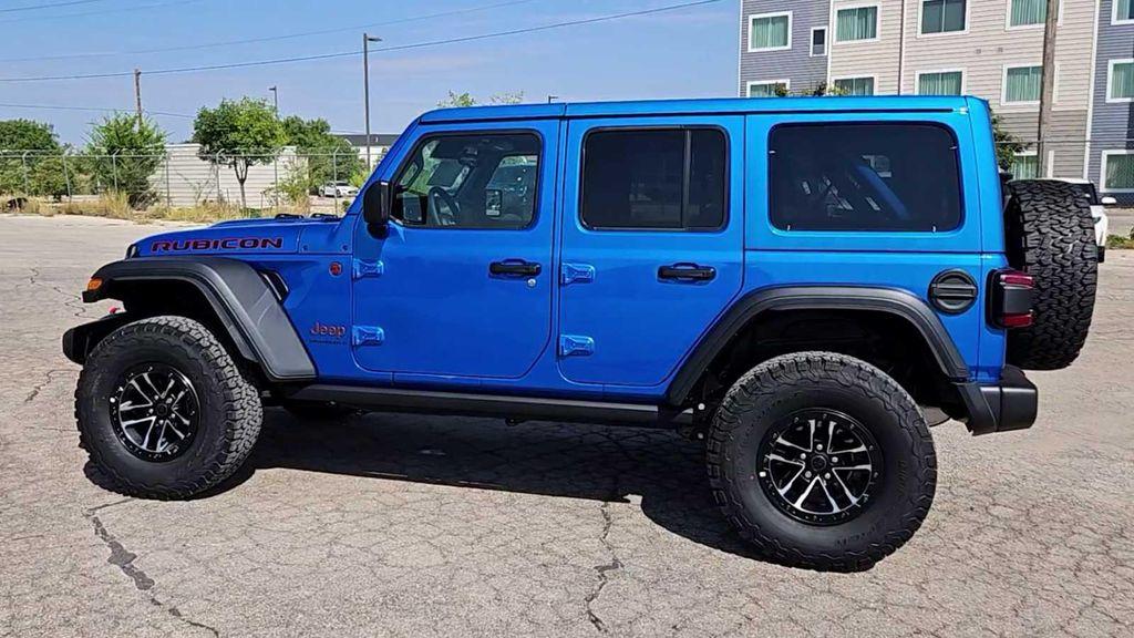 new 2025 Jeep Wrangler car, priced at $57,085