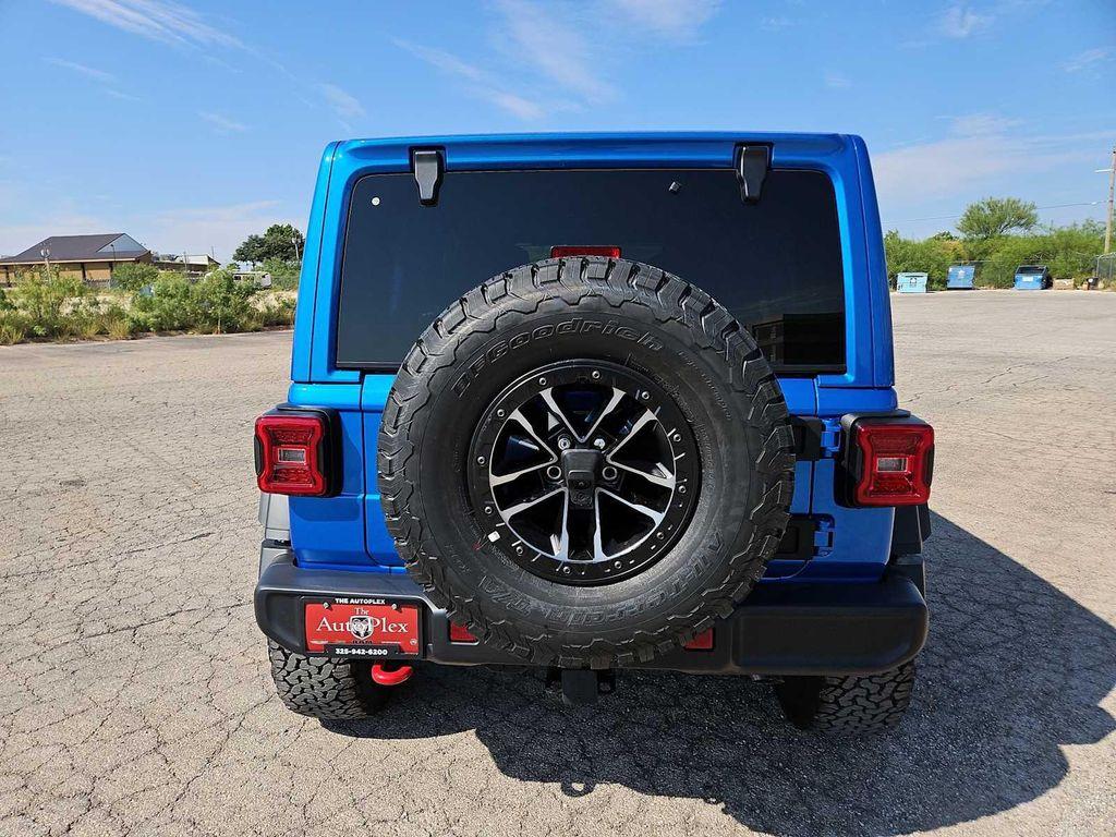 new 2025 Jeep Wrangler car, priced at $57,085