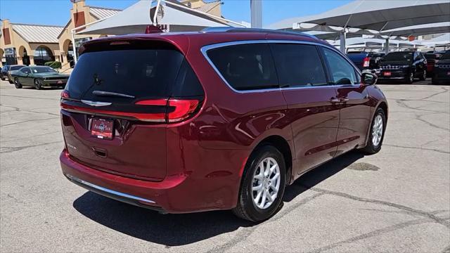 used 2021 Chrysler Pacifica car