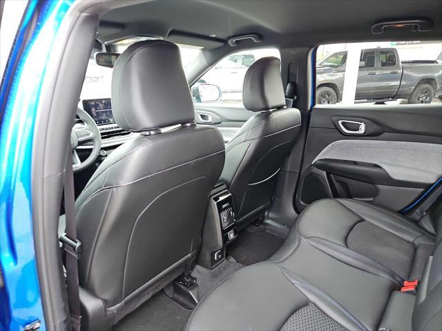 new 2025 Jeep Compass car, priced at $29,999