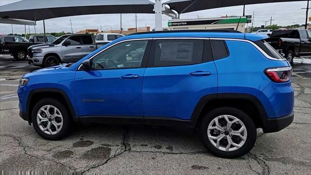new 2025 Jeep Compass car, priced at $29,999