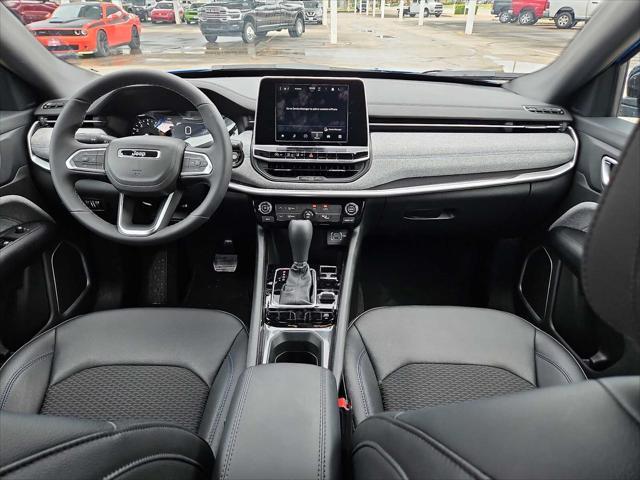 new 2025 Jeep Compass car, priced at $29,999