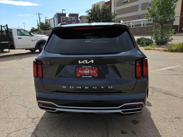 used 2022 Kia Sorento car, priced at $28,188