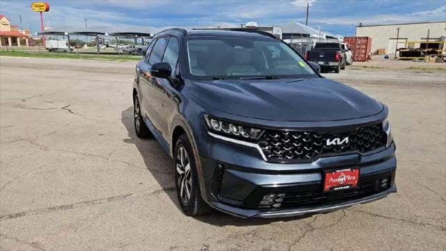 used 2022 Kia Sorento car, priced at $28,188