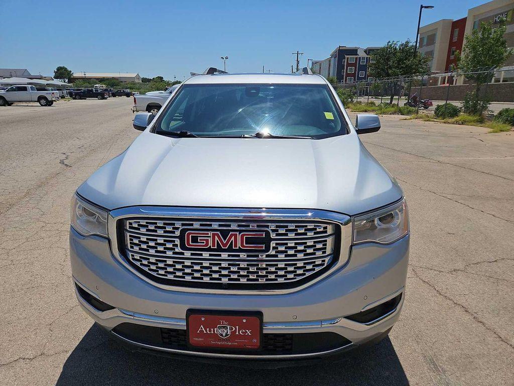 used 2019 GMC Acadia car, priced at $23,999