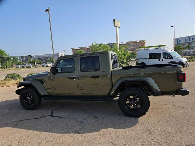new 2025 Jeep Gladiator car, priced at $51,660