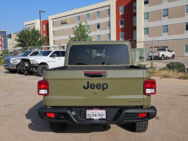 new 2025 Jeep Gladiator car, priced at $51,660