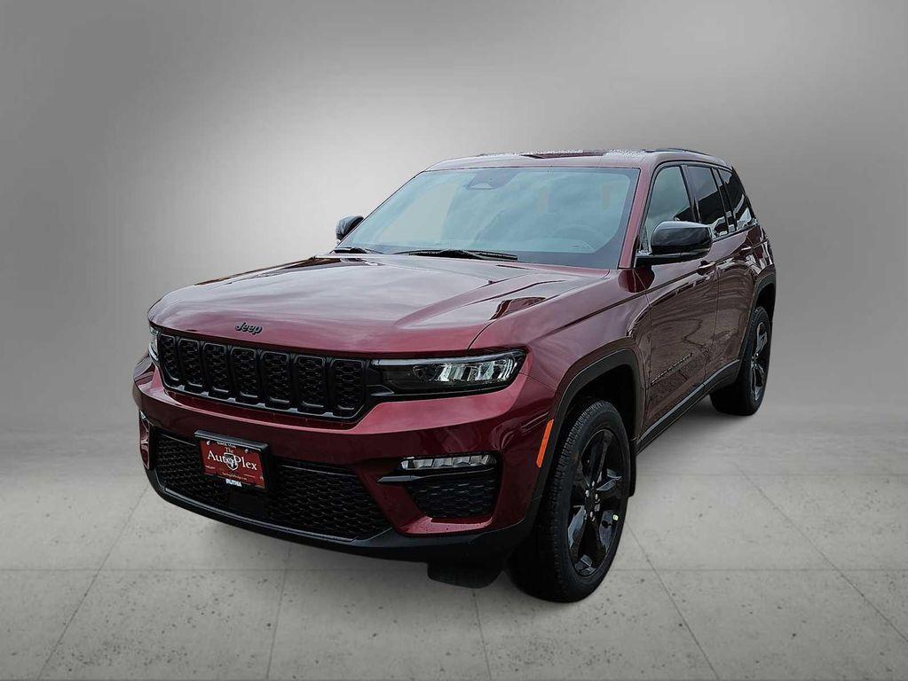 new 2025 Jeep Grand Cherokee car, priced at $47,145