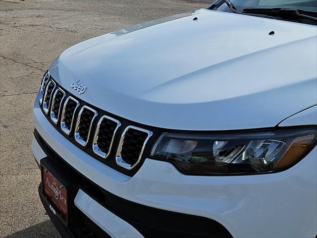 new 2025 Jeep Compass car, priced at $27,495