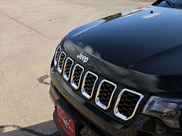 new 2025 Jeep Compass car, priced at $28,090