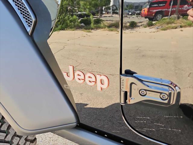 new 2025 Jeep Gladiator car, priced at $60,665