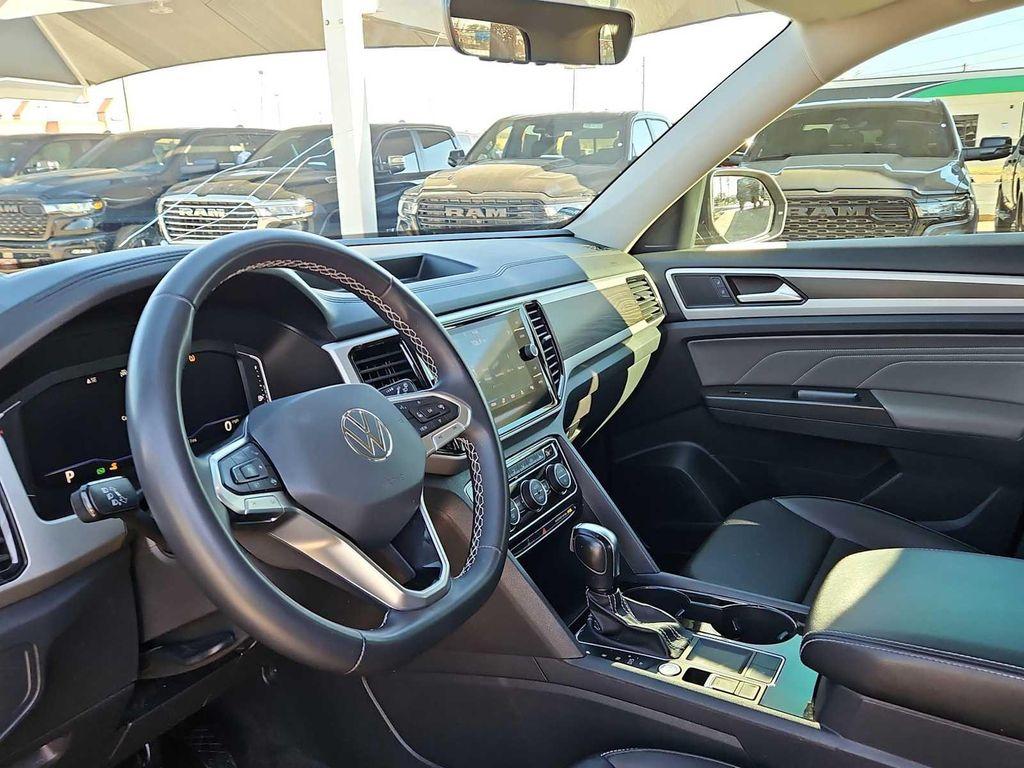 used 2023 Volkswagen Atlas car, priced at $30,331