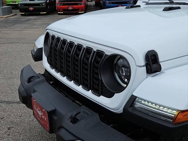 new 2024 Jeep Gladiator car, priced at $50,827