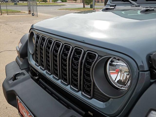 new 2025 Jeep Wrangler car, priced at $51,840