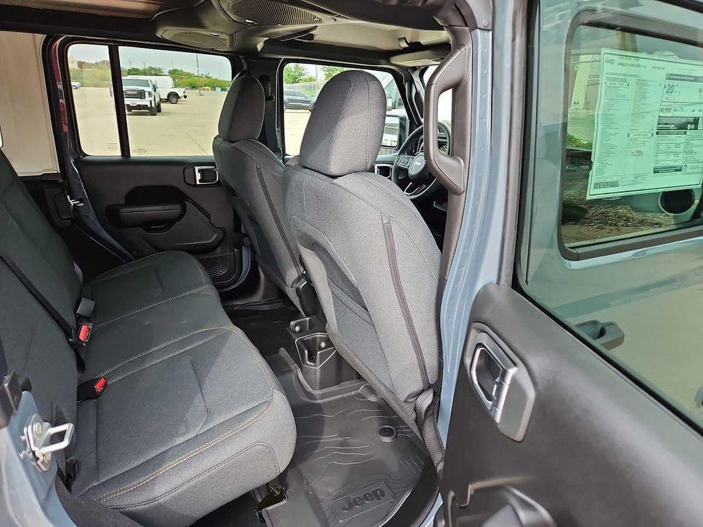 new 2025 Jeep Wrangler car, priced at $50,340