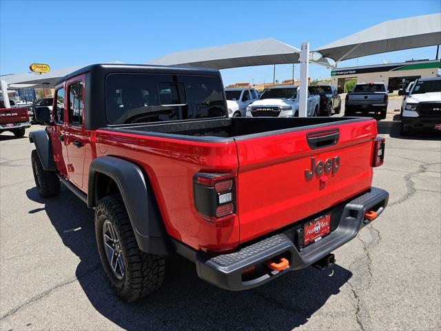 new 2024 Jeep Gladiator car, priced at $61,018