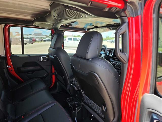 new 2025 Jeep Gladiator car, priced at $59,690