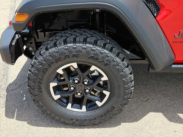 new 2025 Jeep Gladiator car, priced at $59,690