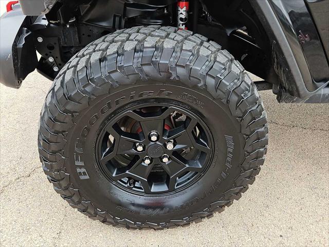 used 2020 Jeep Gladiator car, priced at $38,315