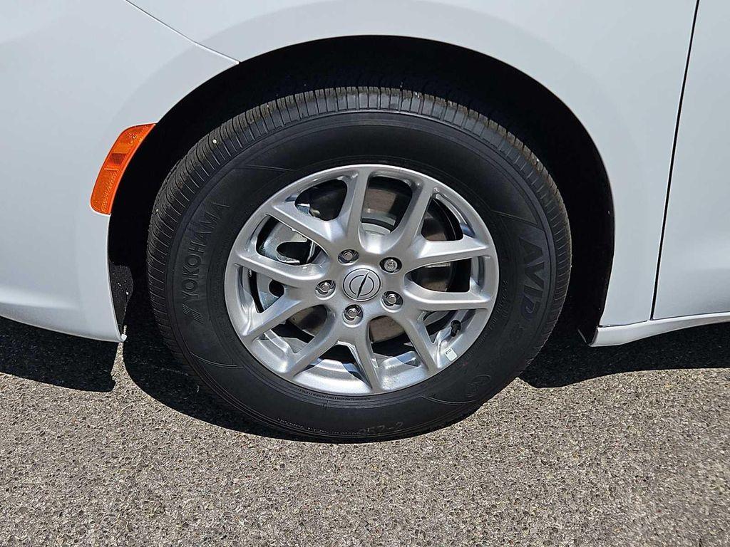 new 2025 Chrysler Pacifica car, priced at $38,945