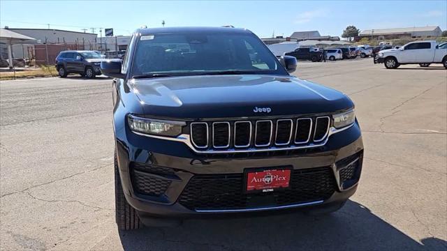 new 2025 Jeep Grand Cherokee car, priced at $39,425