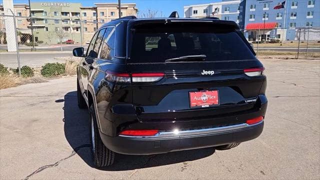 new 2025 Jeep Grand Cherokee car, priced at $39,425