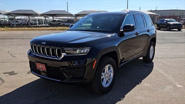 new 2025 Jeep Grand Cherokee car, priced at $39,425