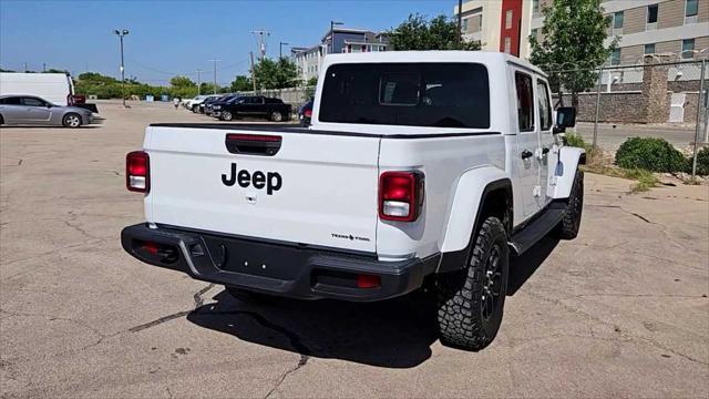 new 2025 Jeep Gladiator car, priced at $48,260