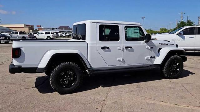 new 2025 Jeep Gladiator car, priced at $48,260