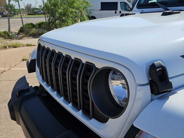 new 2025 Jeep Gladiator car, priced at $48,260