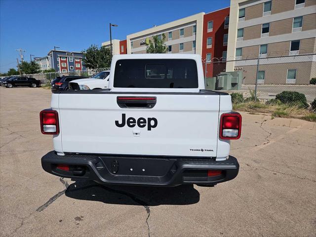 new 2025 Jeep Gladiator car, priced at $48,260