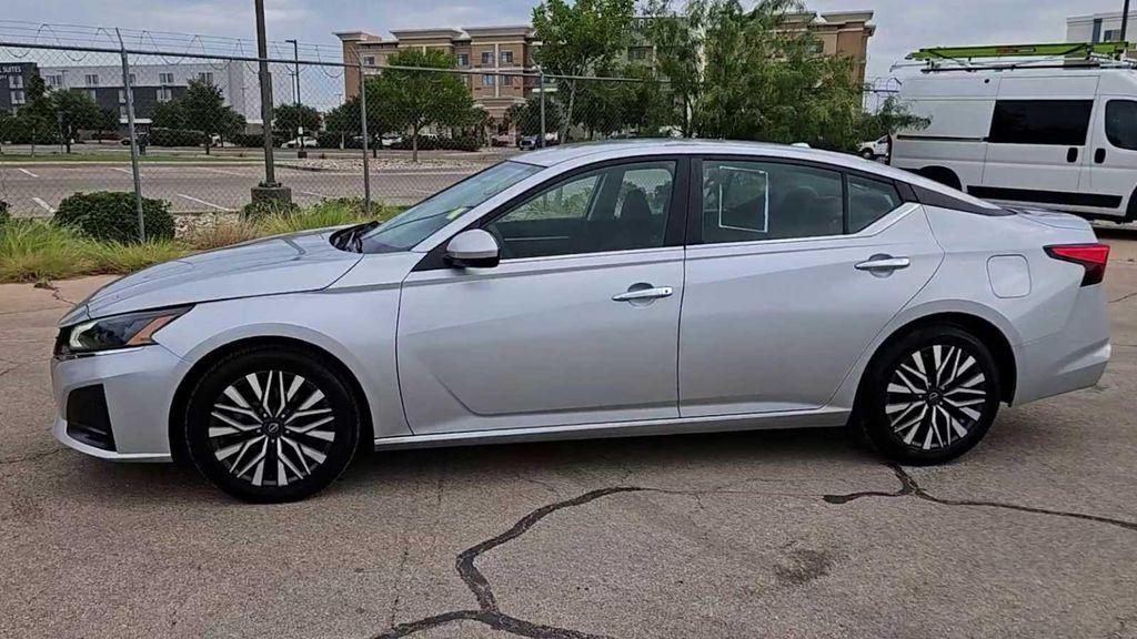 used 2023 Nissan Altima car, priced at $21,571