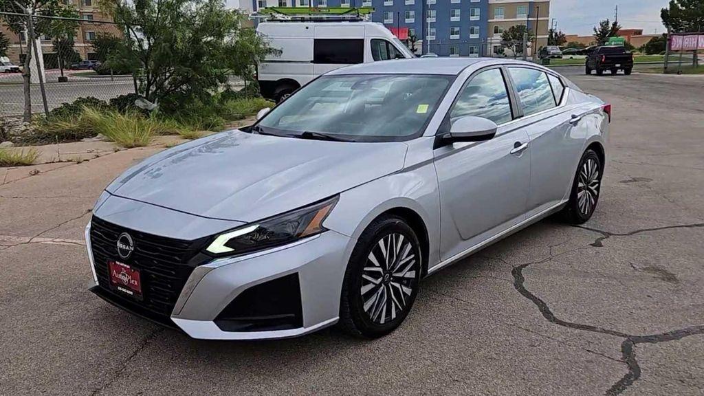 used 2023 Nissan Altima car, priced at $21,571