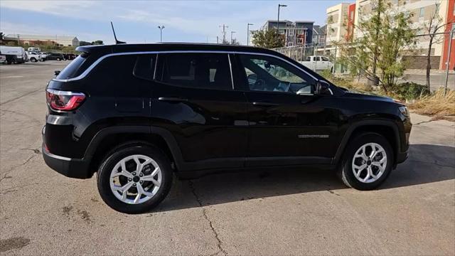 new 2025 Jeep Compass car, priced at $28,090