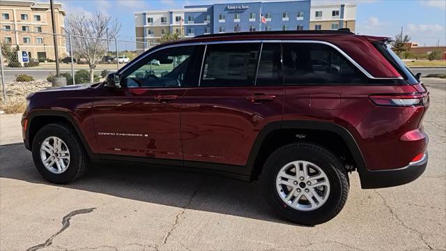 new 2025 Jeep Grand Cherokee car, priced at $39,425