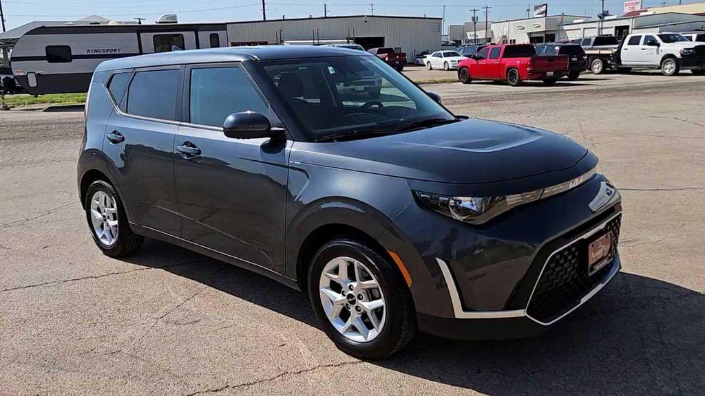 used 2023 Kia Soul car, priced at $17,361