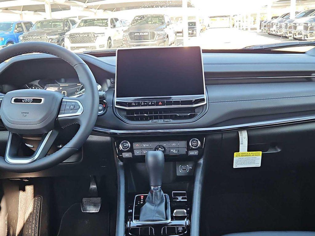 new 2026 Jeep Compass car, priced at $32,305