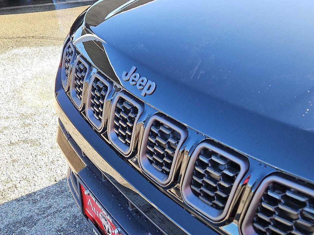 new 2026 Jeep Compass car, priced at $32,305